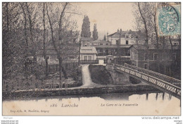 CPA  89    LAROCHE   LA GARE  ET LA  PASSERELLE     TB  ETAT - Laroche Saint Cydroine