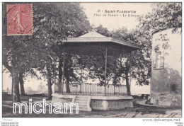 CPA 89  SAINT FLORENTIN  PLACE  DU PRIEURE   LE  KIOSQUE   T B ETAT - Saint Florentin