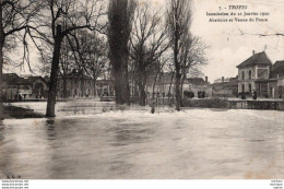 CPA 10 - TROYES - Inondations , Abattoirs Et Vanne Du Pouce - Troyes