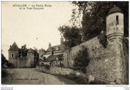 CPA 89   AVALLON   LA PETITE PORTE ET LA TOUR GAUJARD PARFAIT ETAT - Avallon