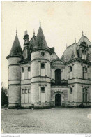 LE CHATEAU LA PORTE D'HONNEUR - Mirambeau