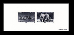 2012 " UNESCO 2012 : ELEPHANT D'AFRIQUE / STONEHENGE ANGLETERRE " Sur Gravure. N° YT SERV 154 155 En Parfait état ! - Documents De La Poste