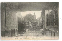 CPA - 45 - ORLEANS - Ecole Sainte-Croix - Vestibule Et Cour D'Honneur - H. Tourte & M. Petitin éditeurs, Levallois Paris - Orleans