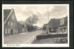 AK Gross Grönau B. Lübeck, Strassenpartie In Wohnsiedlung  - Lübeck