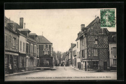 CPA Chateau-Renard, Place De La Republique Et Rue Du Berry  - Autres & Non Classés