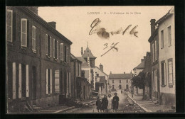 CPA Lorris, L`Avenue De La Gare  - Autres & Non Classés