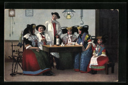 AK Menschen Sitzen Geimeinsam In Schaumburg-Lipp`schen Trachten Am Tisch  - Costumes