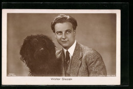 AK Schauspieler Walter Slezak Mit Hund  - Acteurs