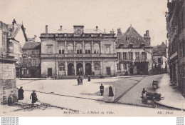 L10-03) MOULINS -  L ' HOTEL DE  VILLE  - ( 2 SCANS ) - Moulins