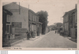 L19-17) LORIGNAC GRANDE RUE - ANIMEE - HABITANTS - CAFE - PUB PERNOD FILS - CHOCOLAT LOUIT - ( 2 SCANS ) - Autres & Non Classés