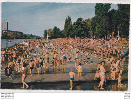 57) METZ (MOSELLE) LA PISCINE - EN 1966 -  ( 2 SCANS ) - Metz