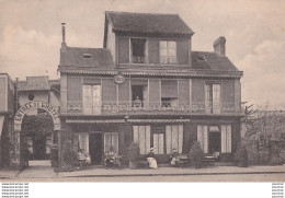 14) CAEN - CALVADOS - HOTEL DE LA GARE AVEC TERRASSE - MAISON ROGER -  ANIMEE - HABITANTS - ( 2 SCANS ) - Autres & Non Classés