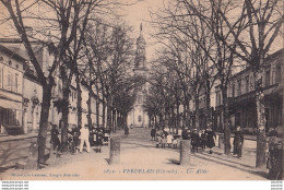  L9-33) VERDELAIS - GIRONDE -  LES ALLEES   -  ANIMEE  - HABITANTS - ( 2 SCANS) - Verdelais