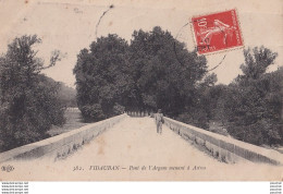 M5-83) VIDAUBAN (VAR) PONT DE L 'ARGENS MENANT A ASTROS - ANIMEE - HABITANT - EN 1909 - Vidauban