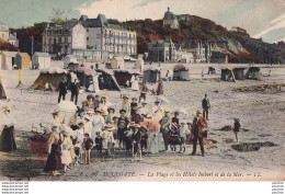 M15-14) HOULGATE - LA PLAGE ET LES HOTELS IMBERT ET DE LA MER  - ANIMEE - COLORISEE - ( 2 SCANS ) - Houlgate