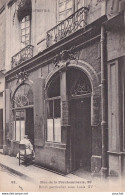 A14-75) PARIS D'AUTREFOIS (5°) RUE DE LA PARCHEMINERIE - HOTEL PARTICULIER SOUS LOUIS XV - 2 SCANS - Paris (05)