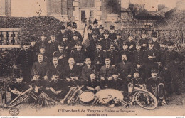 A14-10) TROYES - AUBE - MUSIQUE - L ' ETENDARD DE TROYES - FANFARE DE TROMPETTES - ( 2 SCANS ) - Troyes