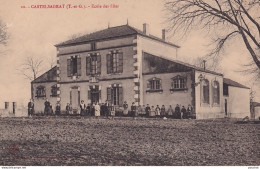 A12-82) CASTELSAGRAT ( TARN ET GARONNE ) ECOLES DES FILLES - ANIMEE - ECOLIERS - ( 2 SCANS )  - Autres & Non Classés