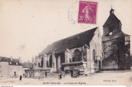 A20-58) SAINT SAULGE ( NIEVRE ) LA PLACE DE L ' EGLISE - ( ANIMÉE ) - Autres & Non Classés