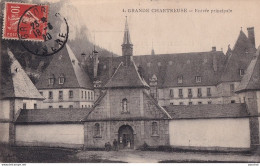 A19-38) GRANDE CHARTREUSE - ENTREE PRINCIPALE - ANIMEE -  EN  1920 - Chartreuse