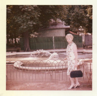 PHOTO ORIGINALE AL 1 - FORMAT 9 X 9 - LYON - PLACE BELLECOUR - Lieux