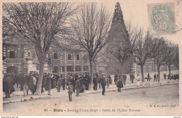 I15-41) BLOIS -  AVENUE VICTOR HUGO - SORTIE DE L'USINE ROUSSET - EN 1905 - Blois