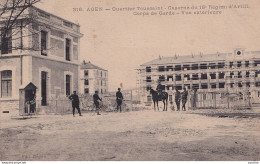 47) AGEN - QUARTIER TOUSSAINT CASERNE DU 18e REGIMENT D'ARTILLERIE - CORPS DE GARDE - VUE EXTERIEURE - ( 2 SCANS ) - Agen