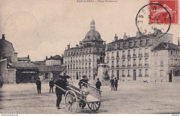 I3-55) BAR LE DUC - PLACE EXELMANS - ANIMEE - HABITANTS - CHARRETTE A BRAS  - EN 1909 - Bar Le Duc