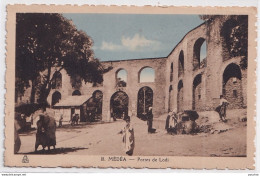 I27- MEDEA - ALGERIE -  PORTES DE LODI  -  ANIMEE - ( 2 SCANS ) - Medea