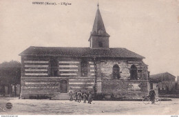 I16-51) EPENSE - MARNE - L ' EGLISE  - ANIMEE  - HABITANTS - EN 1918 -  ( 2 SCANS ) - Autres & Non Classés