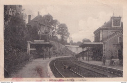 A11-92) FONTENAY AUX ROSES - LES QUAIS DE LA GARE DE CHEMIN DE FER - EN  1942 -  ( 2 SCANS ) - Fontenay Aux Roses