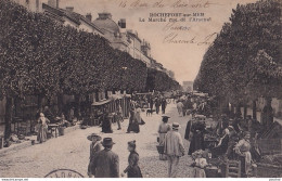 A8-17) ROCHEFORT SUR MER - LE MARCHE - RUE DE L ' ARSENAL - EN 1905 - ( 2 SCANS ) - Rochefort