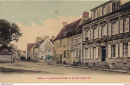 A8-61) SEES - ORNE - LE  NOUVEL EVECHE ET LA RUE  ST MARTIN - CARTE TOILEE COULEURS  - EN 1907 -  ( 2 SCANS ) - Sees