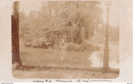 A3-91) VERRIERES LE BUISSON LE 09/8/1912 - CARTE PHOTO - LE LAC - ( ANIMEE - 2 SCANS ) - Verrieres Le Buisson