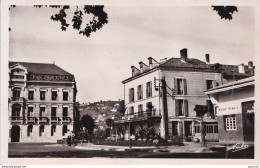 47) AGEN - PLACE DU PIN - AVENUE DE BORDEAUX - 2 SCANS - Agen