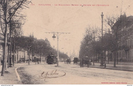 A24-31) TOULOUSE - LE BOULEVARD CARNOT ET ENTREE DE  L ' EXPOSITION  - TRAMWAY - EN 1908 - ( 2 SCANS ) - Toulouse