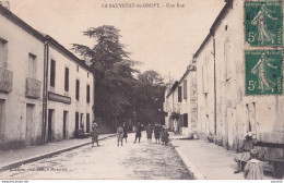 A14-47) LA SAUVETAT DU DROPT - LOT ET GARONNE - UNE RUE - ANIMEE - HABITANTS - Other & Unclassified