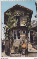 C20-06) VIEUX CAGNES - UNE MAISON PROVENCALE - ( 1961 - 2 SCANS ) - Cagnes-sur-Mer