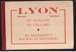  LYON .. CARNET DE 10 CARTES .. SES FLEUVES .. SES COLLINES .. SES MONUMENTS ANCIENS ET MODERNES - 3 SCANS - Andere & Zonder Classificatie