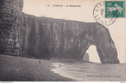 C11-76) ETRETAT - LA MANEPORTE - Etretat