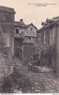 C12-12) LAGARDE VIAUR (AVEYRON) LA RUE PAVEE  ( 2 SCANS ) - Autres & Non Classés