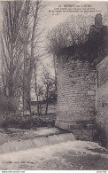 S24-77) MORET SUR LOING - CETTE TOURELLE QUE L ON PEU VOIR DU PONT... ( 2 SCANS ) - Moret Sur Loing