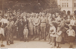 WIESBADEN LE 27/05/20 - CARTE PHOTO J. POEHLMANN - RELEVE DE LA GARDE AU PALAIS IMPERIAL - 2 SCANS - Wiesbaden