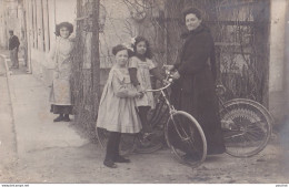 47) SERIGNAC SUR GARONNE - CARTE PHOTO BALISTAI A AGEN - RUE PRINCIPALE - HABITANTS  - VELOS  - ( 2 SCANS ) - Andere & Zonder Classificatie