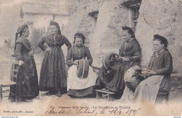 B15-73) COSTUMES DE LA SAVOIE - LES DENTELLIERES DE TIGNES - ( 2 SCANS ) - Autres & Non Classés