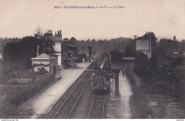 B2-35) MONTFORT SUR LE MEU (ILLE ET VILAINE) LA GARE AVEC TRAIN - ( 2 SCANS )  - Autres & Non Classés