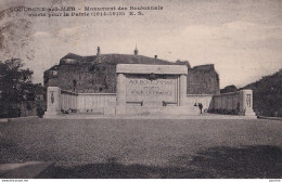 B20-62) BOULOGNE SUR MER  - MONUMENT DES  BOULONNAIS MORTS POUR LA PATRIE ( 1914 1918 ) - ( 2 SCANS ) - Boulogne Sur Mer