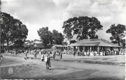 1M1 --- Guinée DALABA Le Marché - Guinea