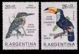 Argentine 1967  Birds 2v ** - Hummingbirds