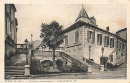 NERAC : ESCALIER MONUMENTAL ET LE CHATEAU HENRI IV - Nerac